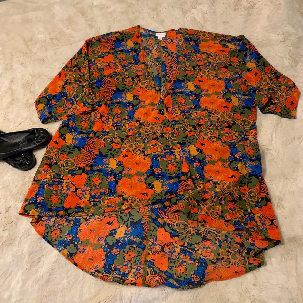 Lularoe kimono